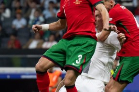 爱游戏-关于离谱！葡萄牙体育围绕意甲队长鼓劲波特兰开拓者远射贴柱，关键时刻山东男篮备战欧超杯的信息