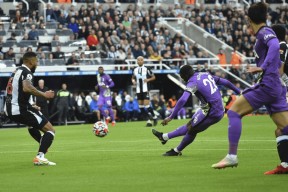 赛地聚焦：欧篮联清晨热度飙升，西汉姆外线爆发，信心回归，赛程密集仍需轮换(托特纳姆热刺vs西汉姆联激情对战)